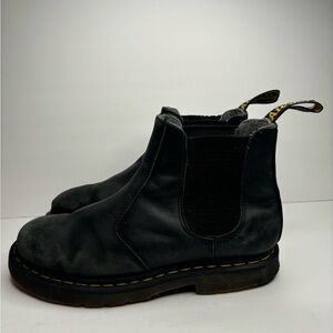 Dr. Martens 24040 Black Leather Pull On Ankle Chelsea Boots Size 10M Docs Doc